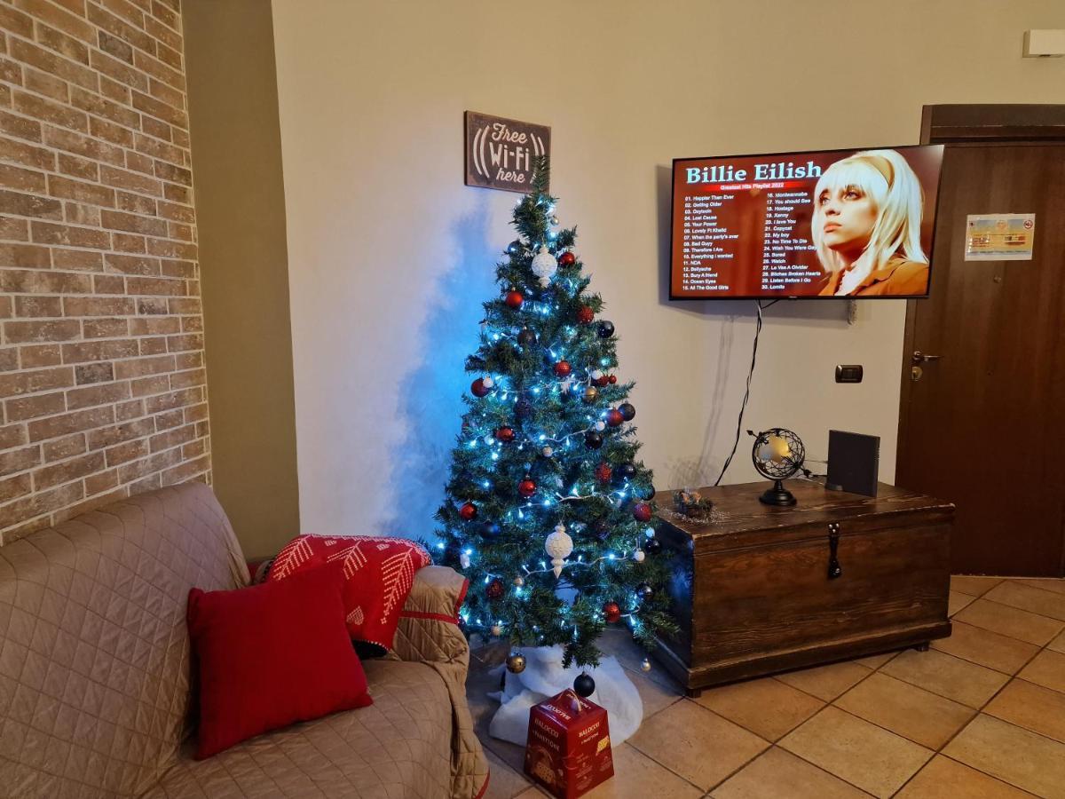 Beautiful Apartament On The Outskirts Of Rome Barbara Casa Vacanza Roma Portuense ภายนอก รูปภาพ